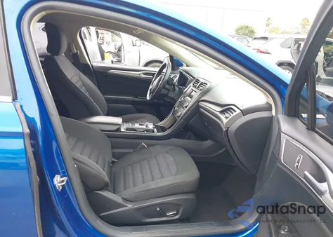 2017 Ford Fusion Hybrid Se z USA, uszkodzony, nr VIN 3FA6P0LUXHR315197